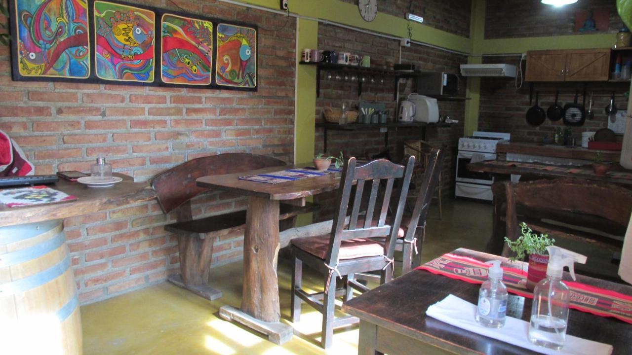 Hostal Del Suri Кафаяте Екстериор снимка